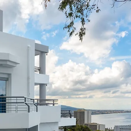 Monte Smith Luxury Villa *