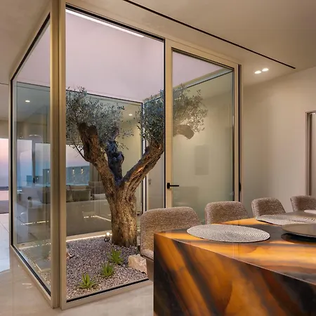 Monte Smith Luxury Rhodes City