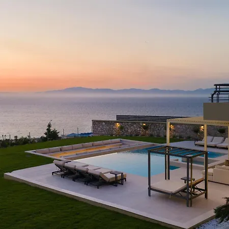 Monte Smith Luxury