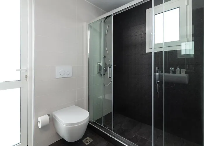 Monte Smith Luxury فيلة